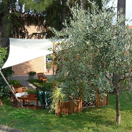 Marinetta Bed & Breakfast Signa Bagian luar foto