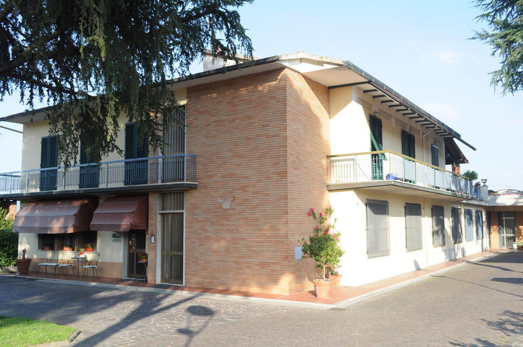 Marinetta Bed & Breakfast Signa Bagian luar foto