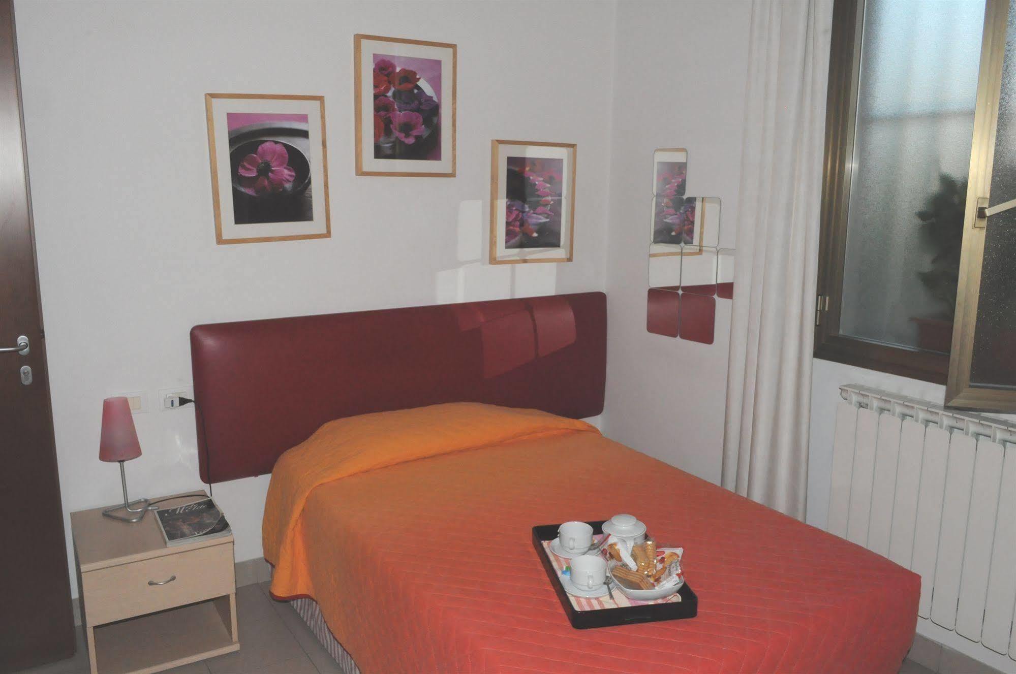 Marinetta Bed & Breakfast Signa Bagian luar foto